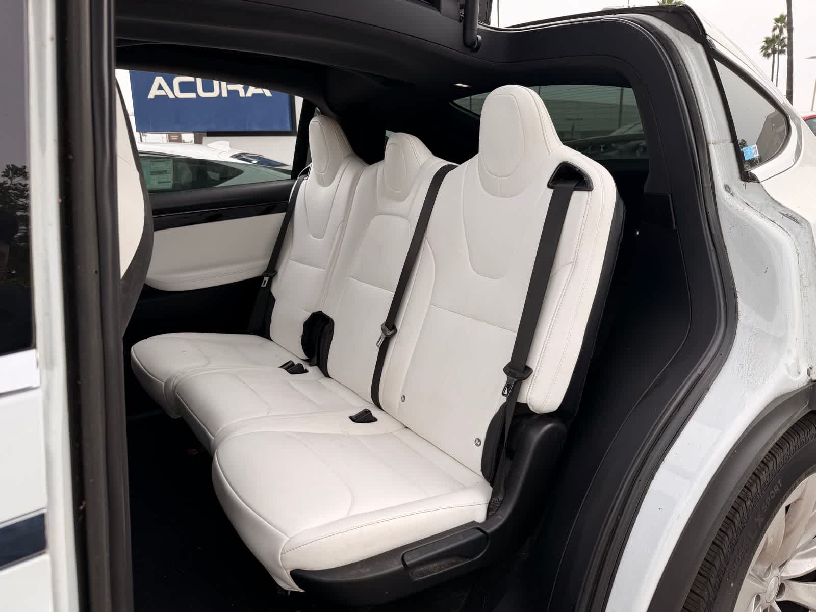 Thumbnail: 2018 Tesla Model X - 10