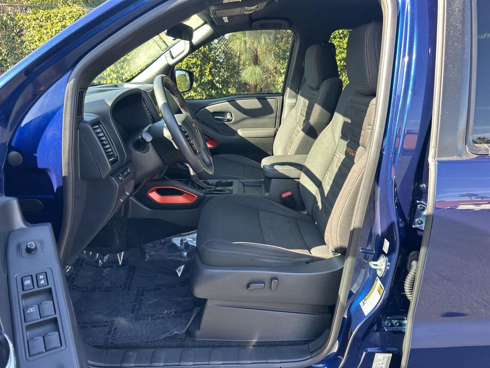 Thumbnail: 2022 Nissan Frontier - 11