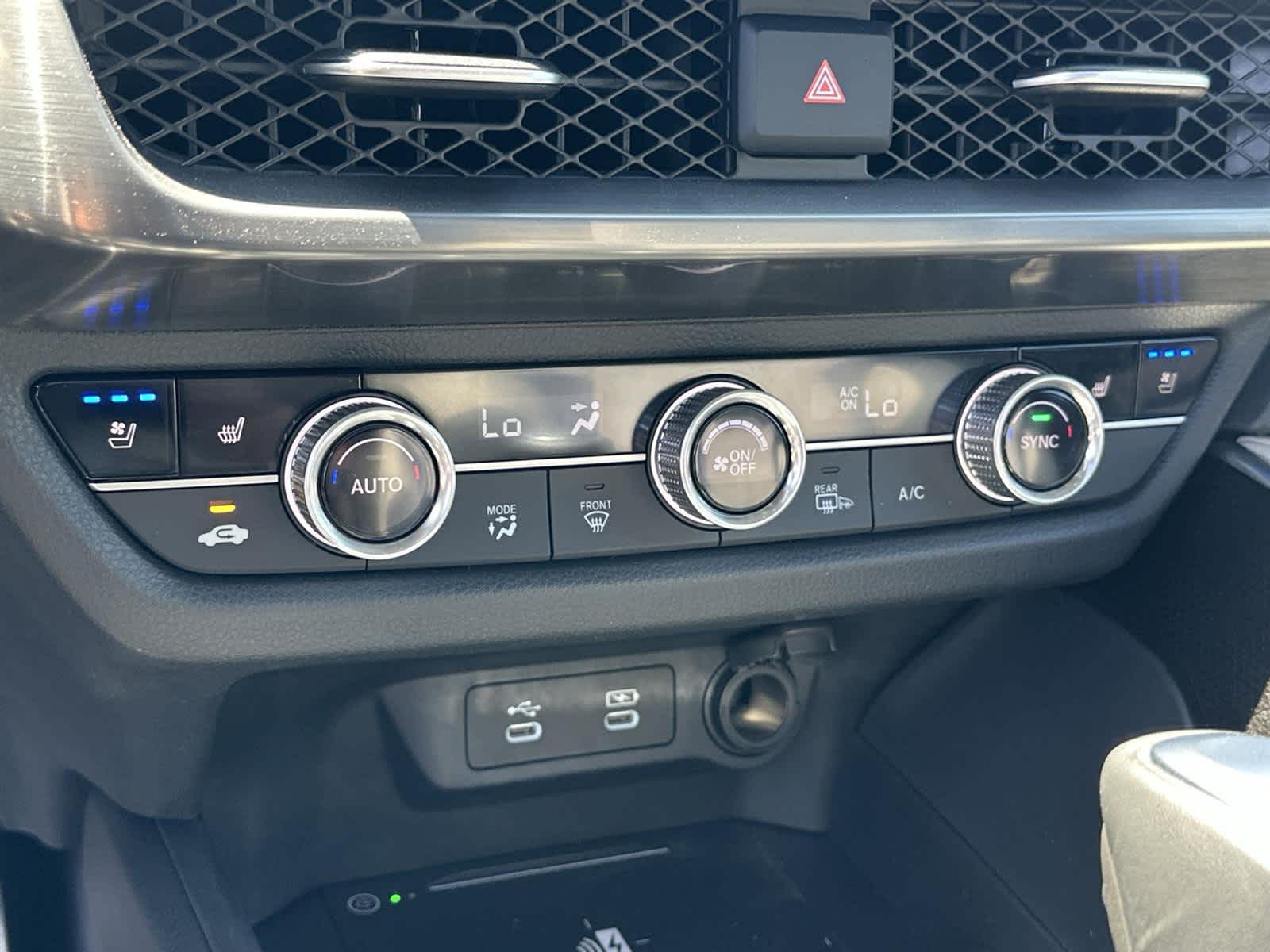 Thumbnail: 2025 Acura ADX - 27