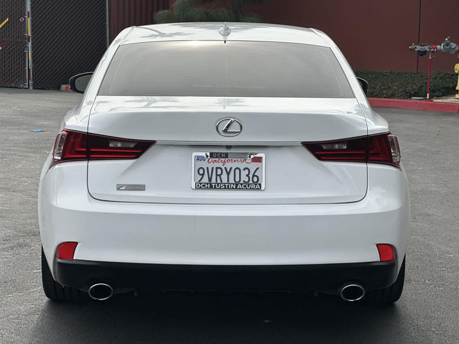 Thumbnail: 2016 Lexus IS - 5