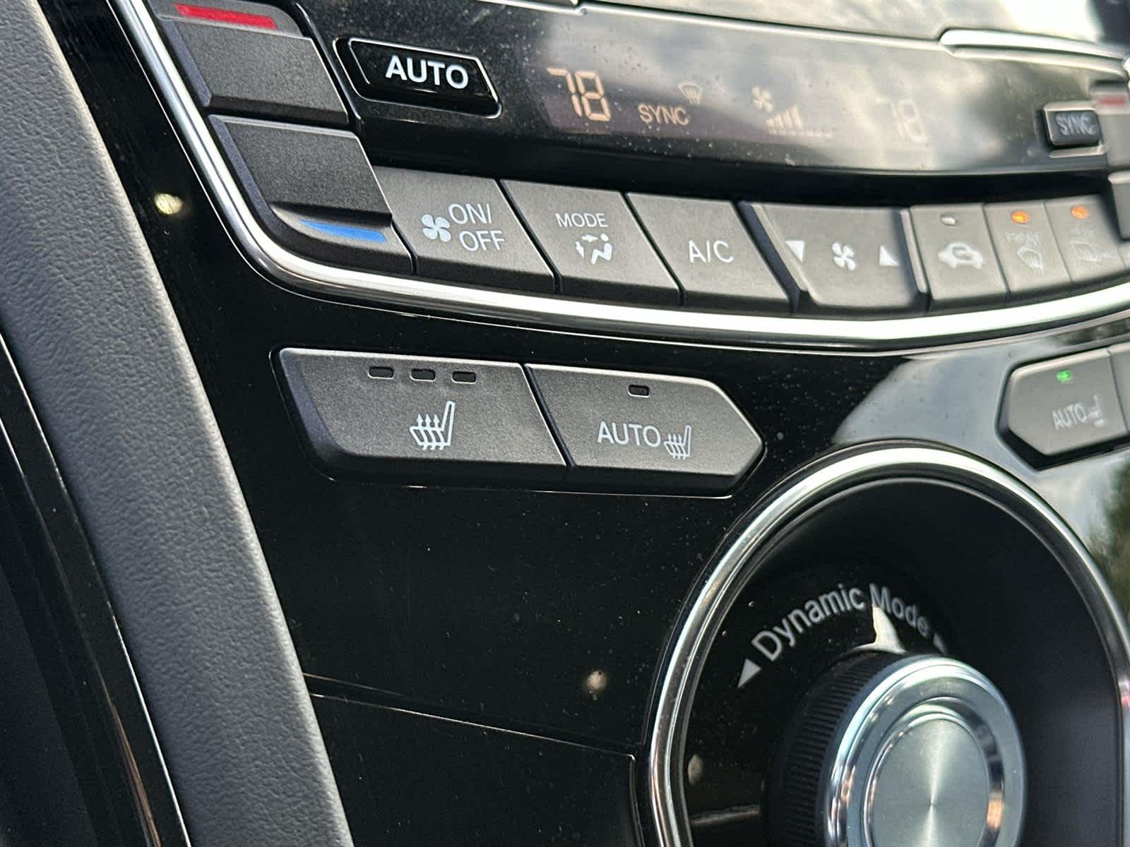 Thumbnail: 2025 Acura RDX - 26