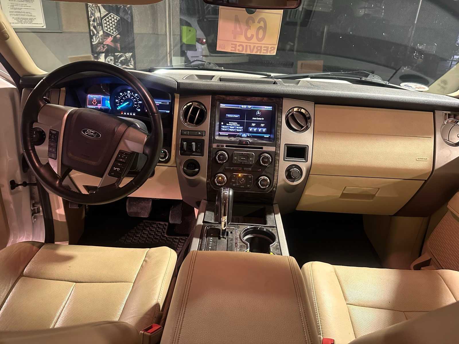 Thumbnail: 2015 Ford Expedition - 23