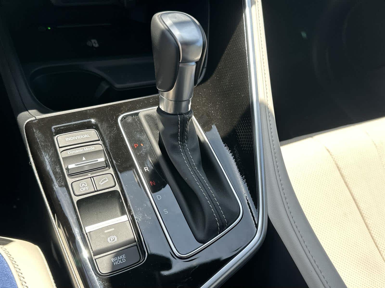 Thumbnail: 2025 Acura ADX - 18