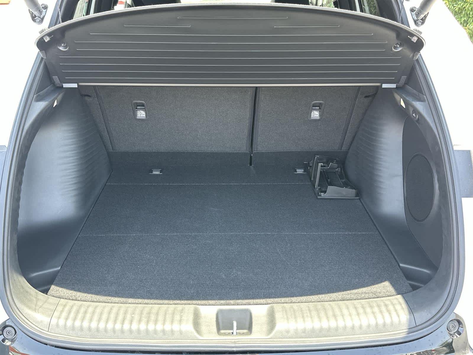 Thumbnail: 2025 Acura ADX - 18