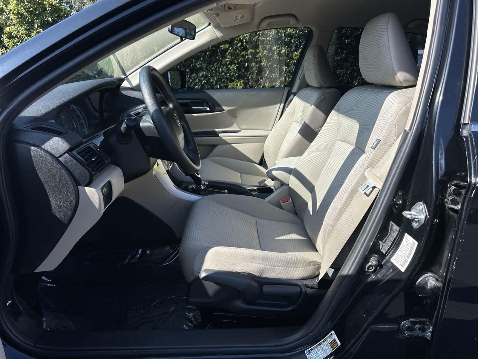 Thumbnail: 2017 Honda Accord - 11