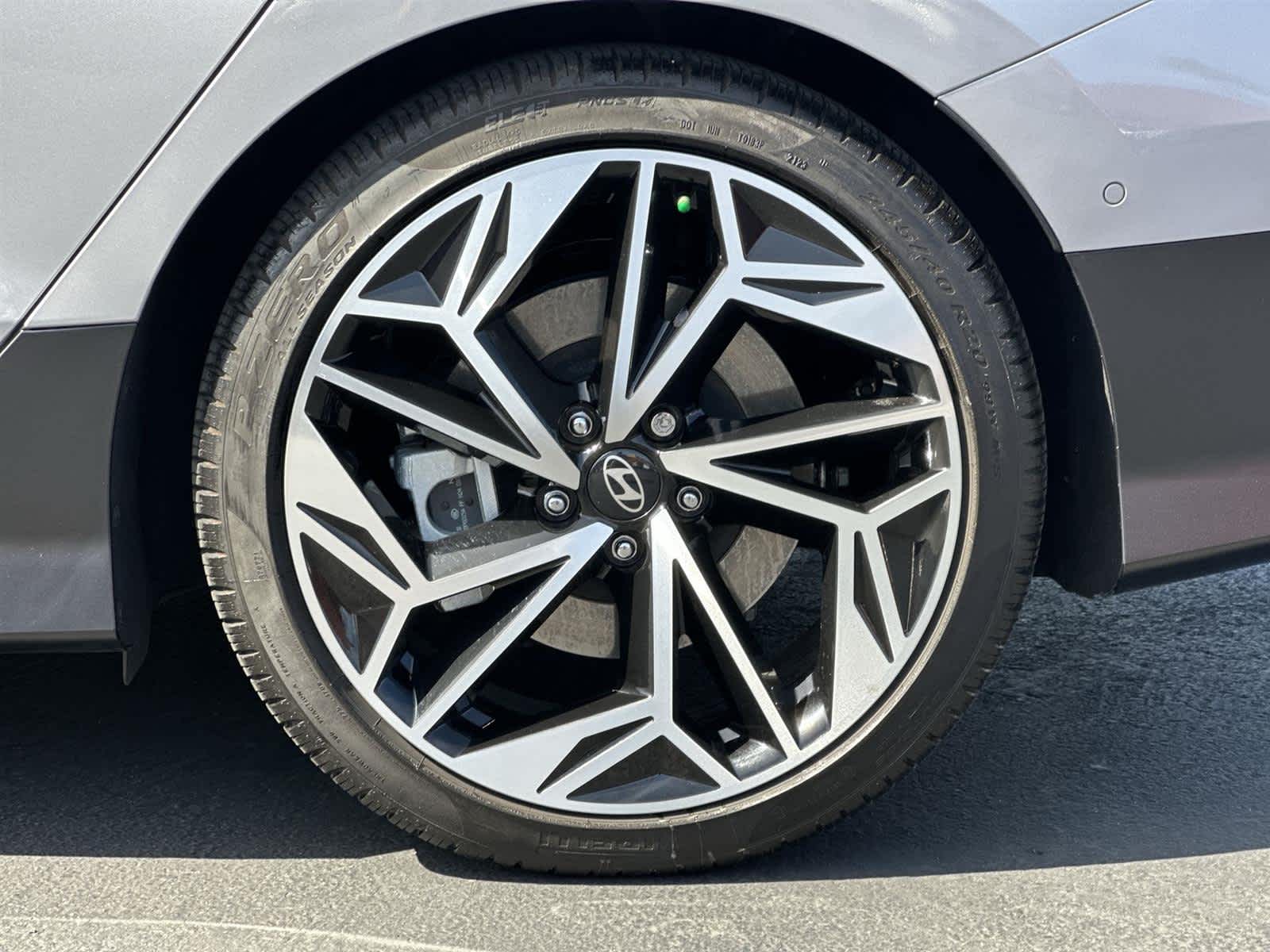 Thumbnail: 2024 Hyundai Ioniq 6 - 8