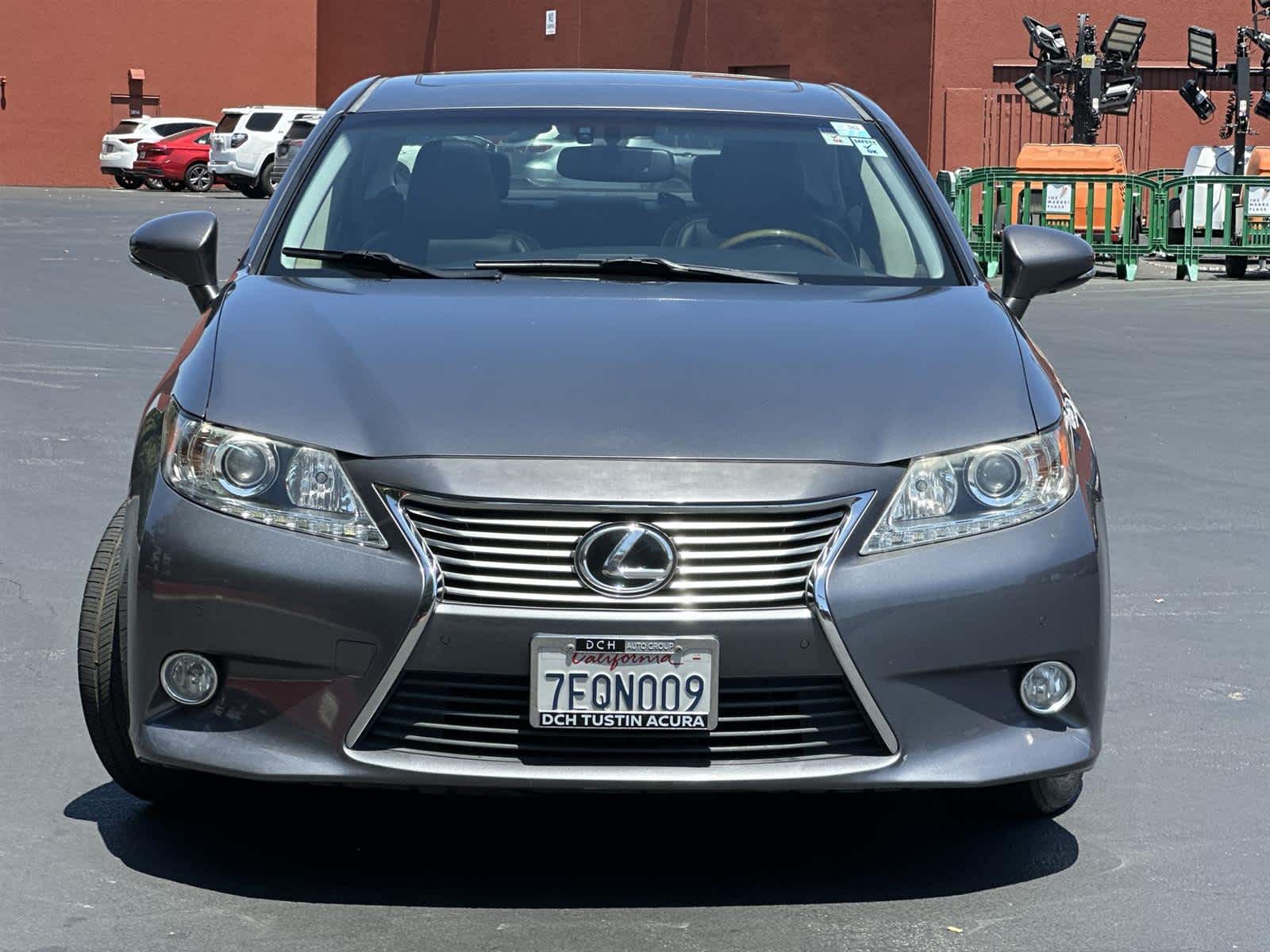Thumbnail: 2014 Lexus ES - 6