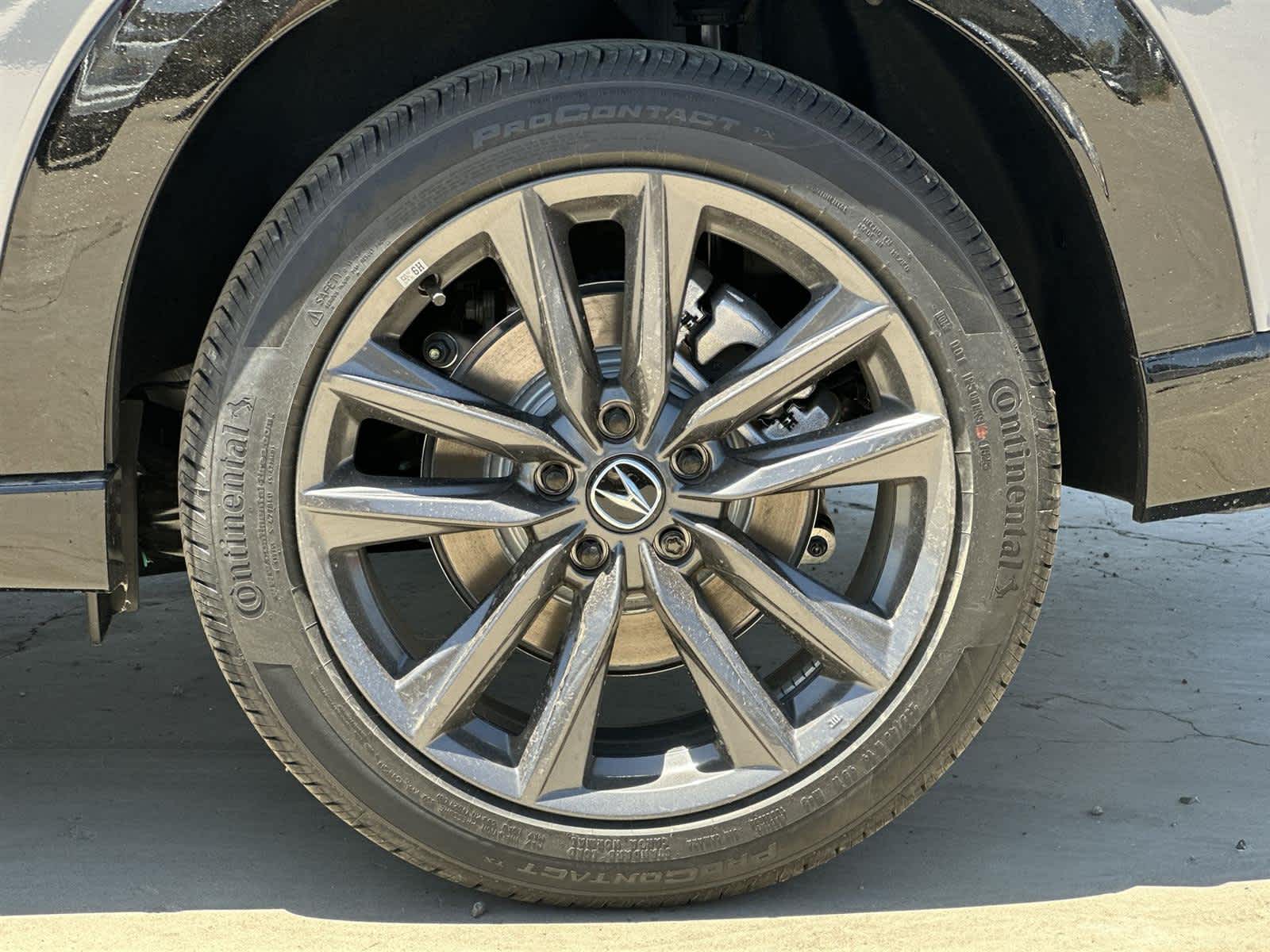 Thumbnail: 2025 Acura ADX - 8