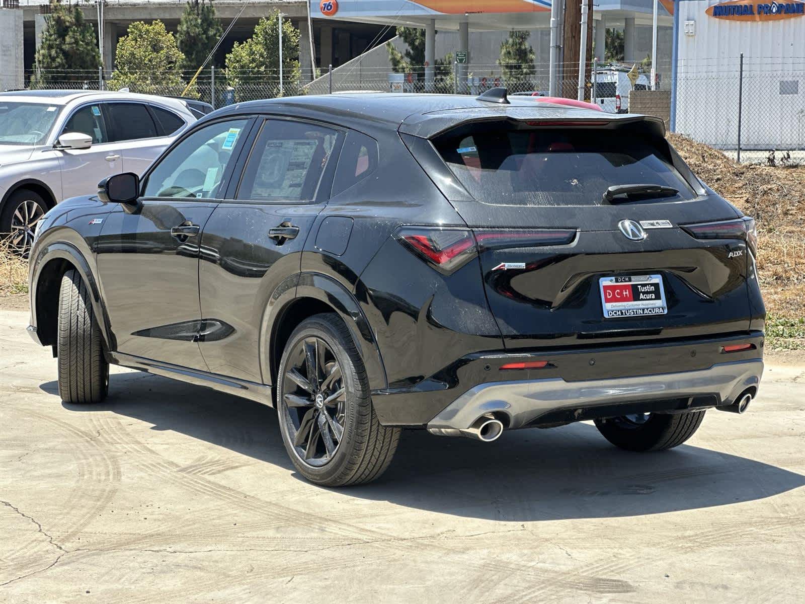 Thumbnail: 2025 Acura ADX - 4