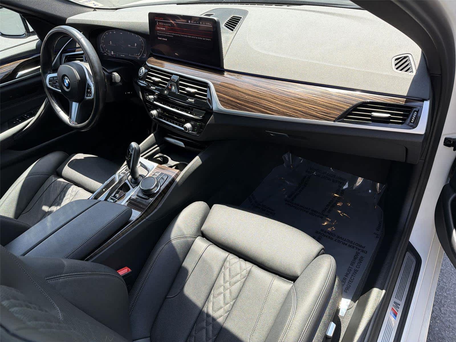 Thumbnail: 2023 BMW 5 Series - 13