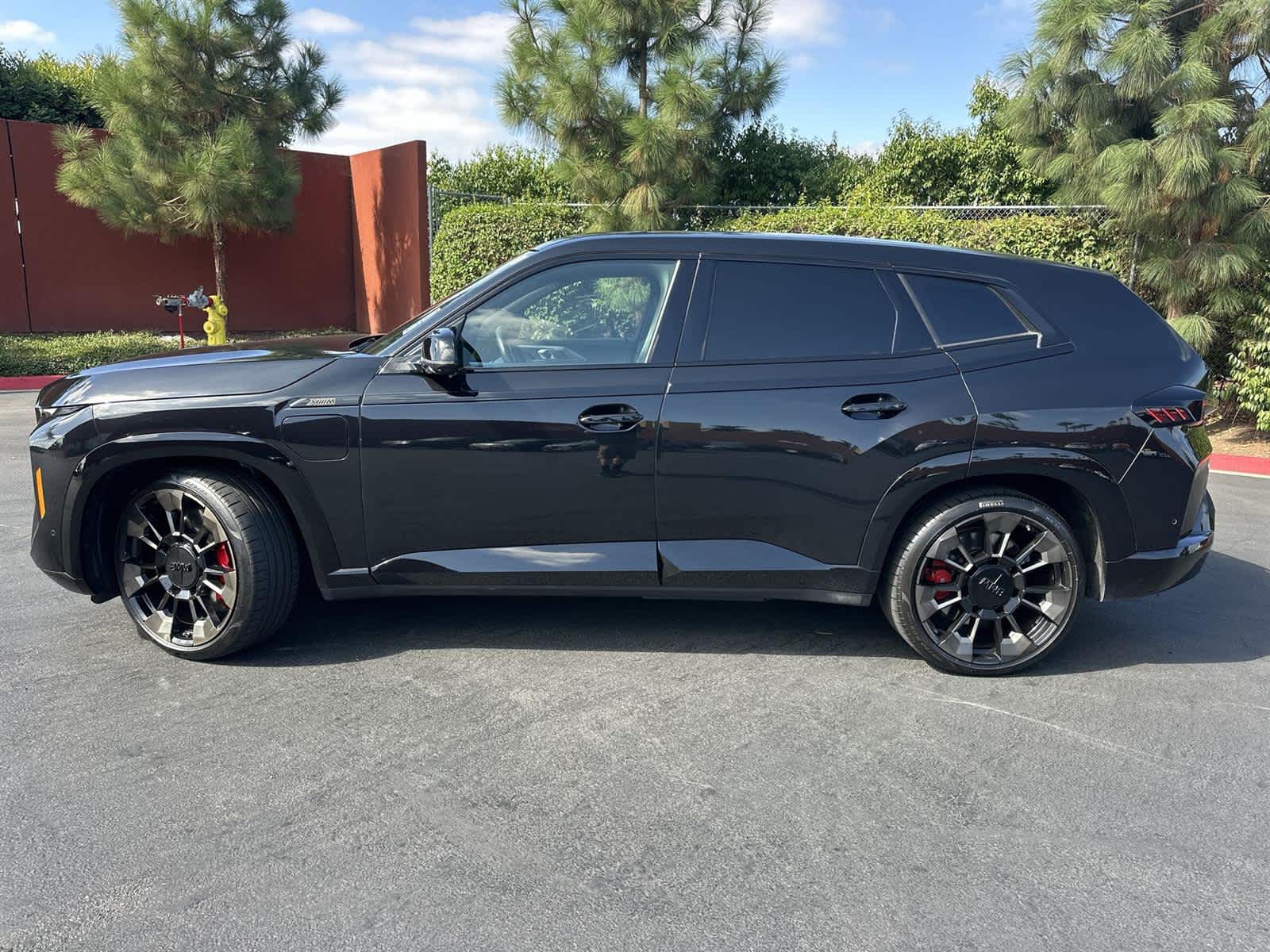 Thumbnail: 2024 BMW XM - 3