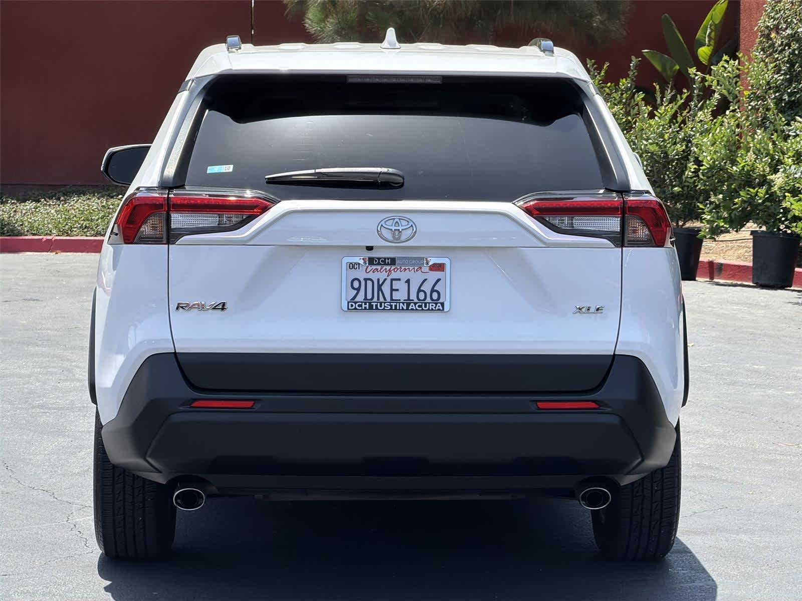 Thumbnail: 2022 Toyota RAV4 - 5