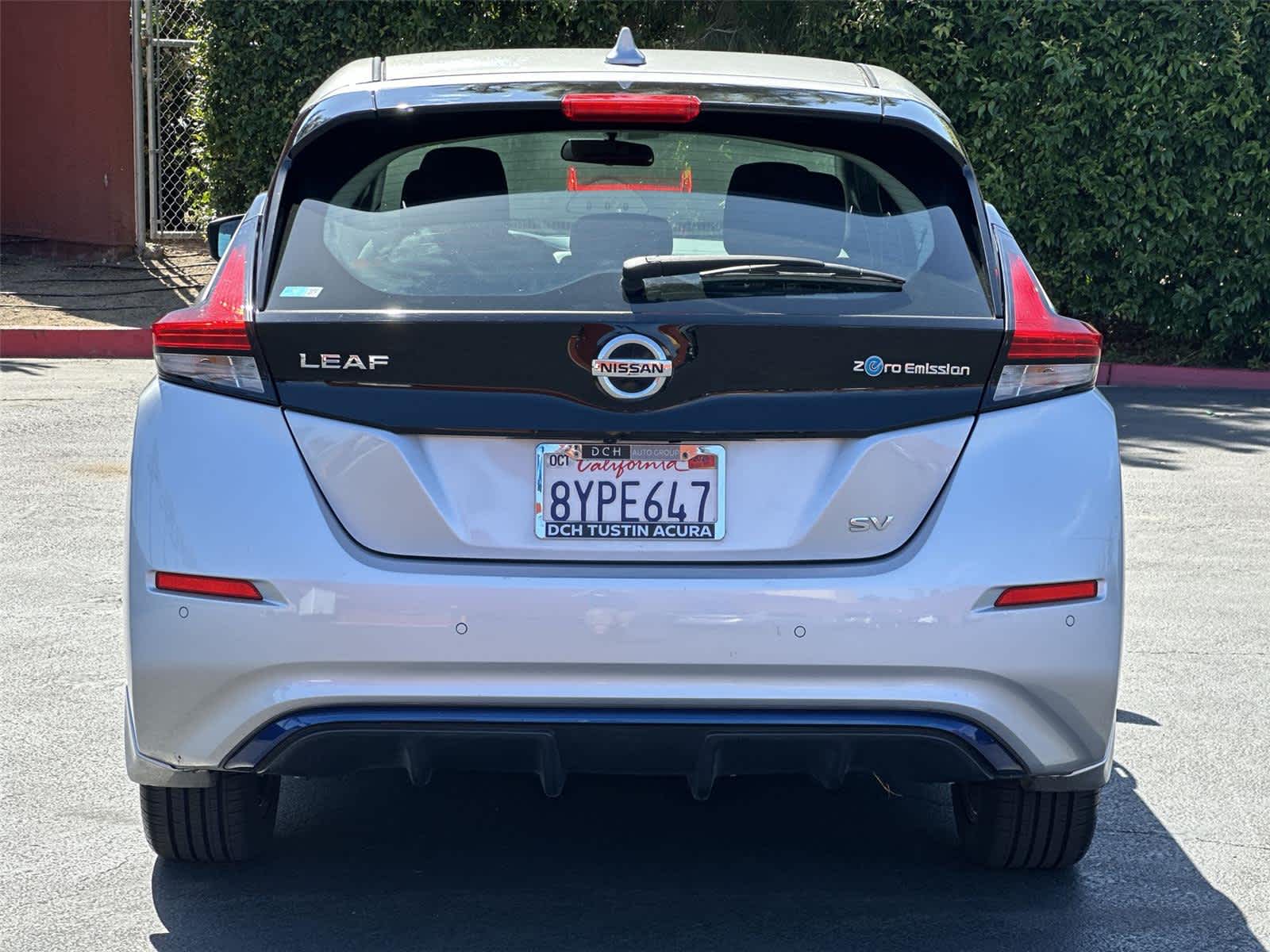 Thumbnail: 2022 Nissan Leaf - 6