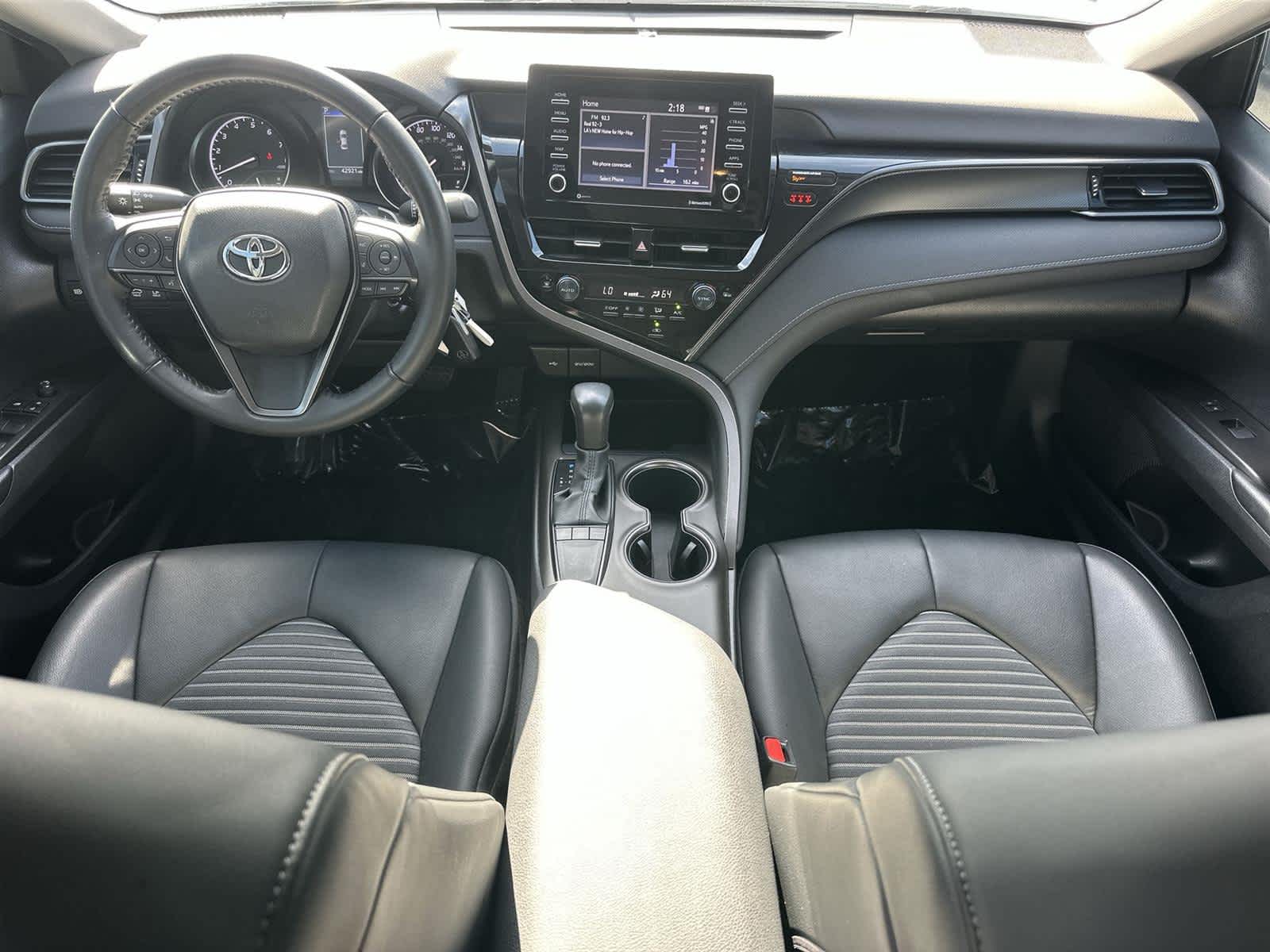 Thumbnail: 2023 Toyota Camry - 9