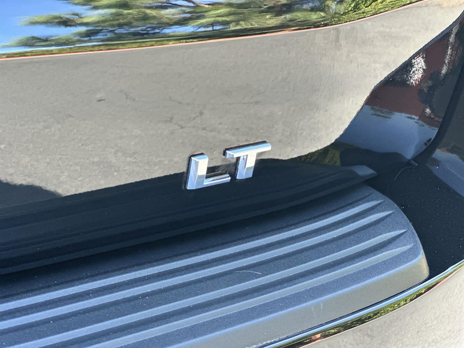 Thumbnail: 2024 Chevrolet Tahoe - 7