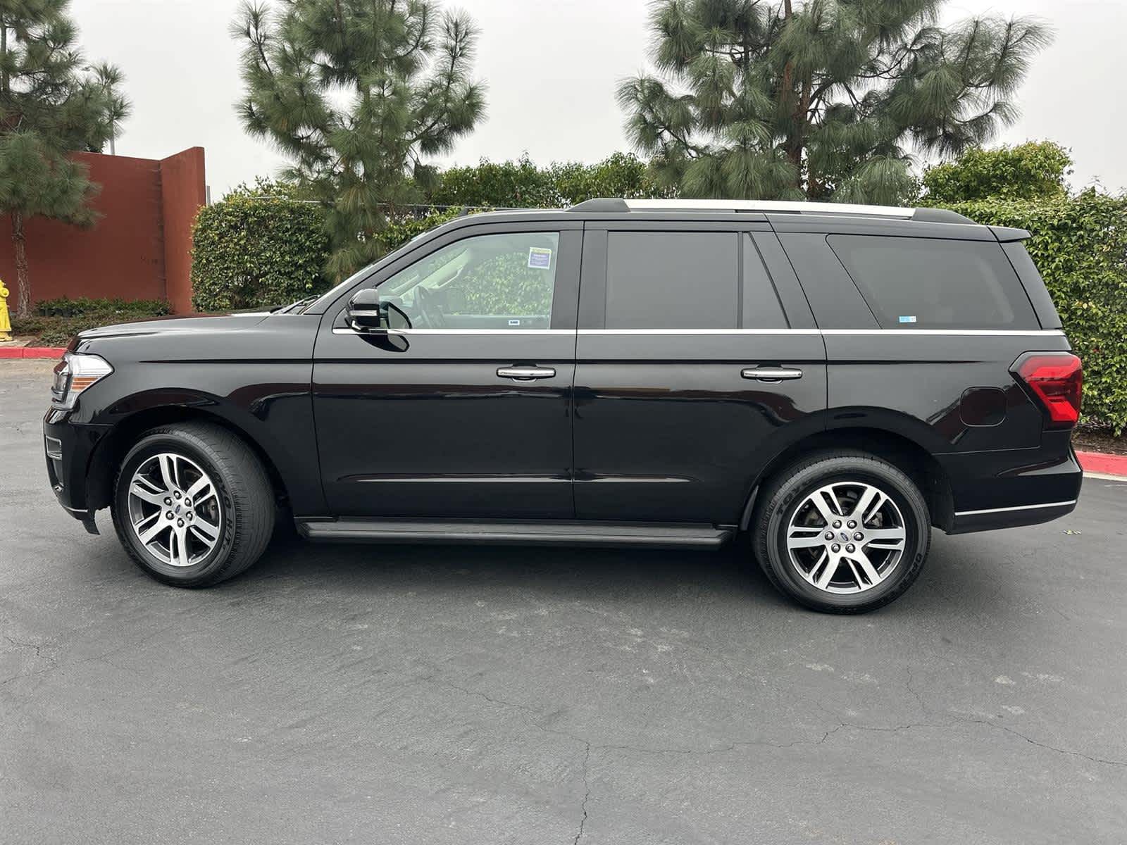 Thumbnail: 2024 Ford Expedition - 3