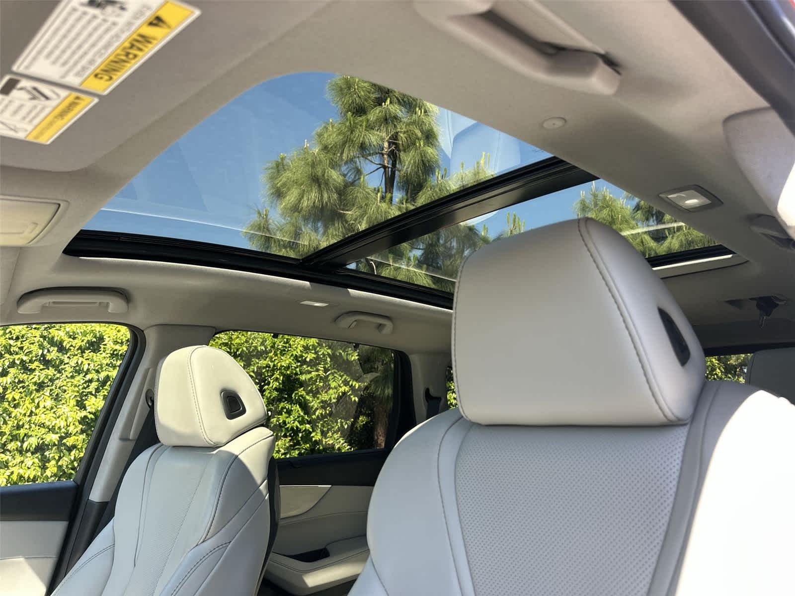 Thumbnail: 2023 Acura MDX - 31