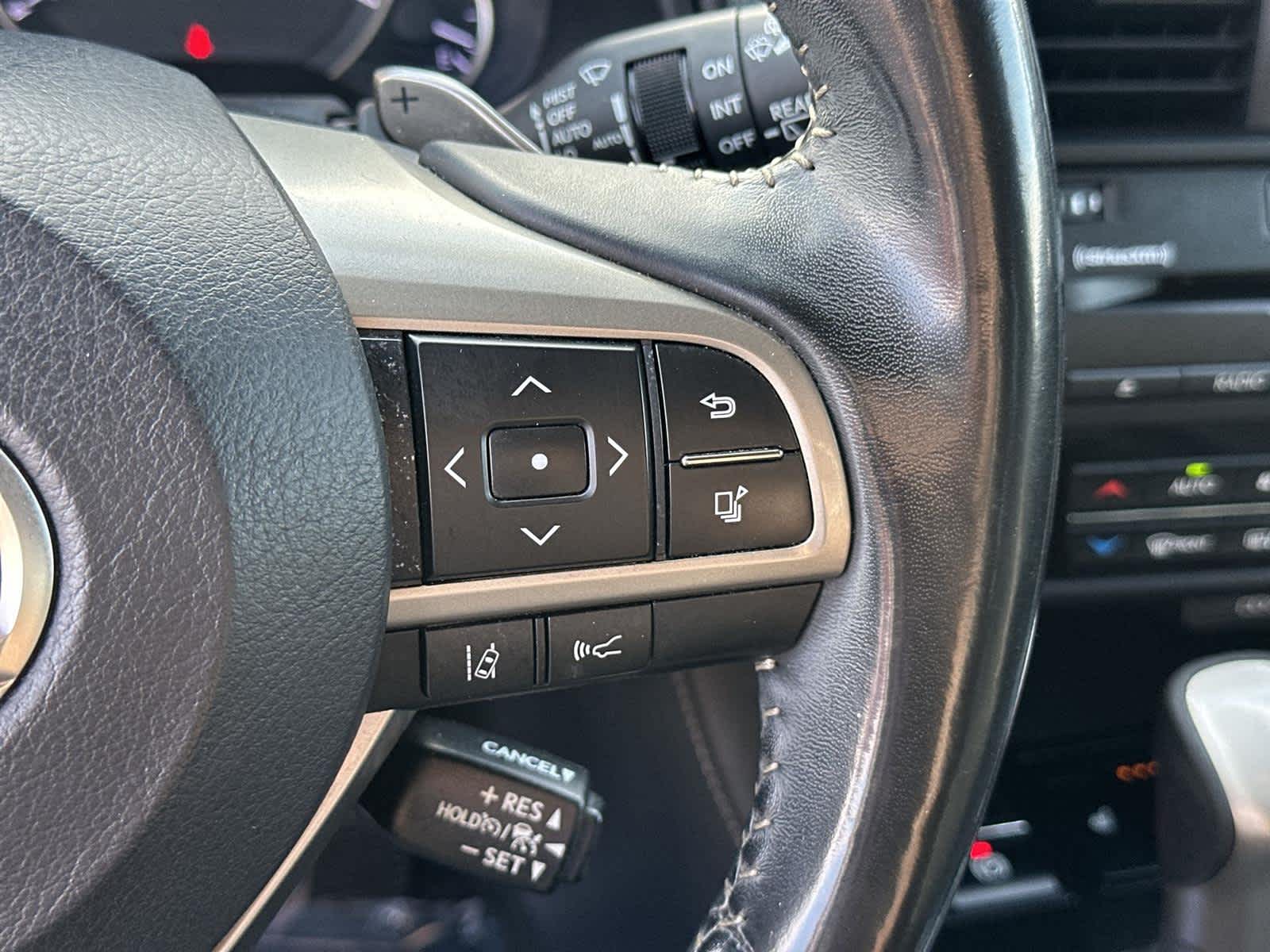 Thumbnail: 2020 Lexus RX - 24