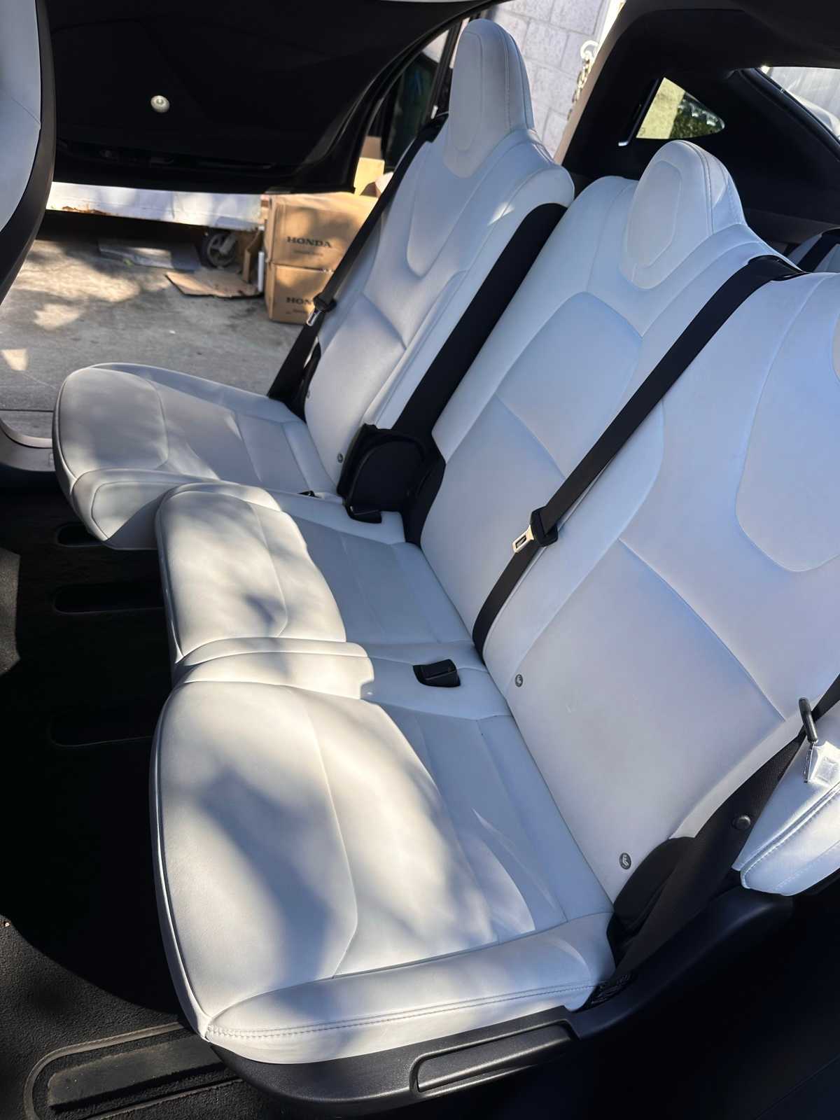 Thumbnail: 2018 Tesla Model X - 13