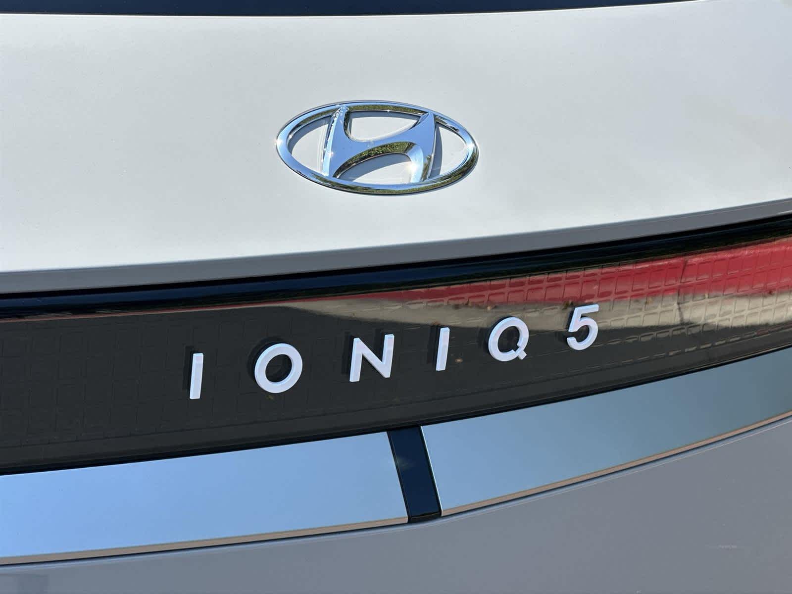 Thumbnail: 2024 Hyundai Ioniq 5 - 7