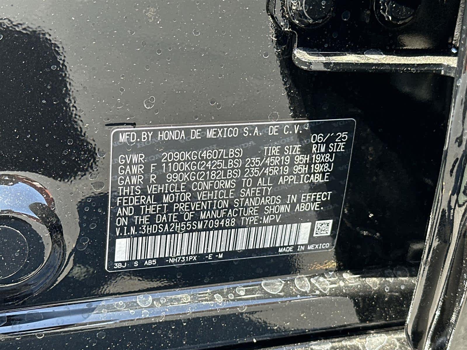 Thumbnail: 2025 Acura ADX - 21