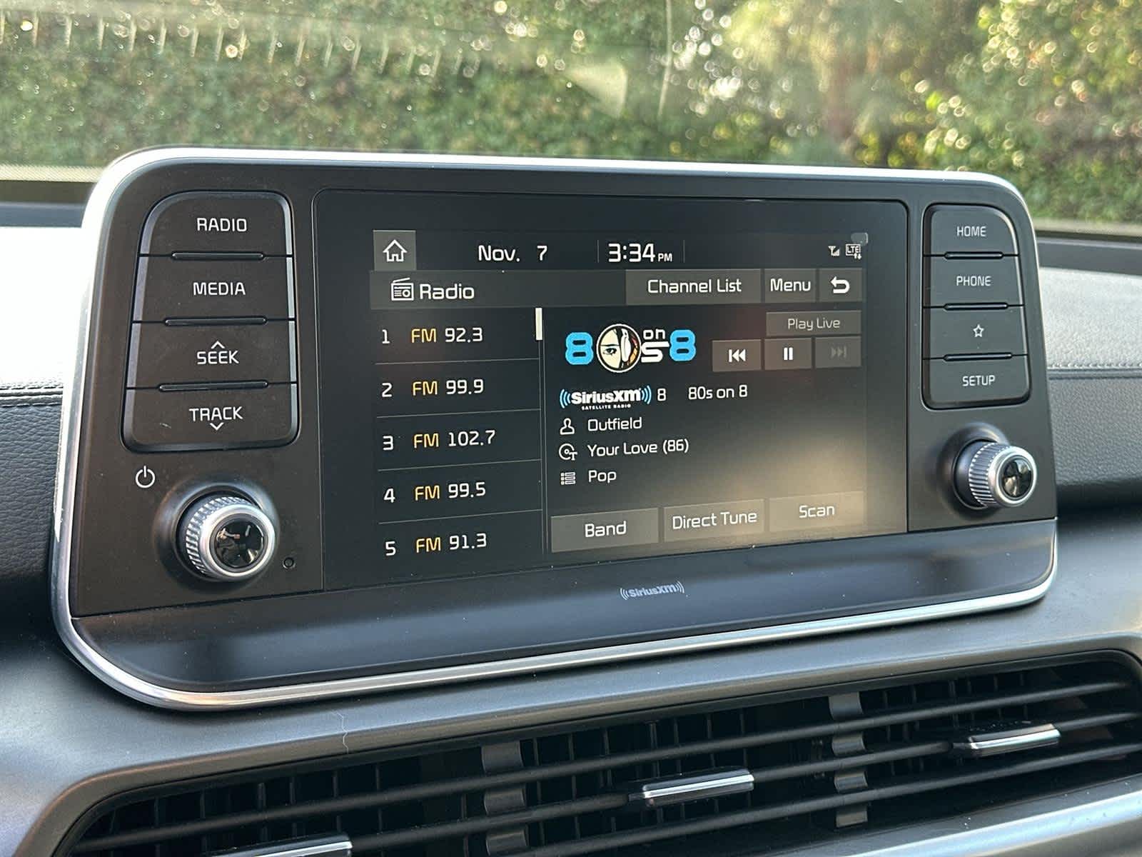 Thumbnail: 2020 Kia Telluride - 16