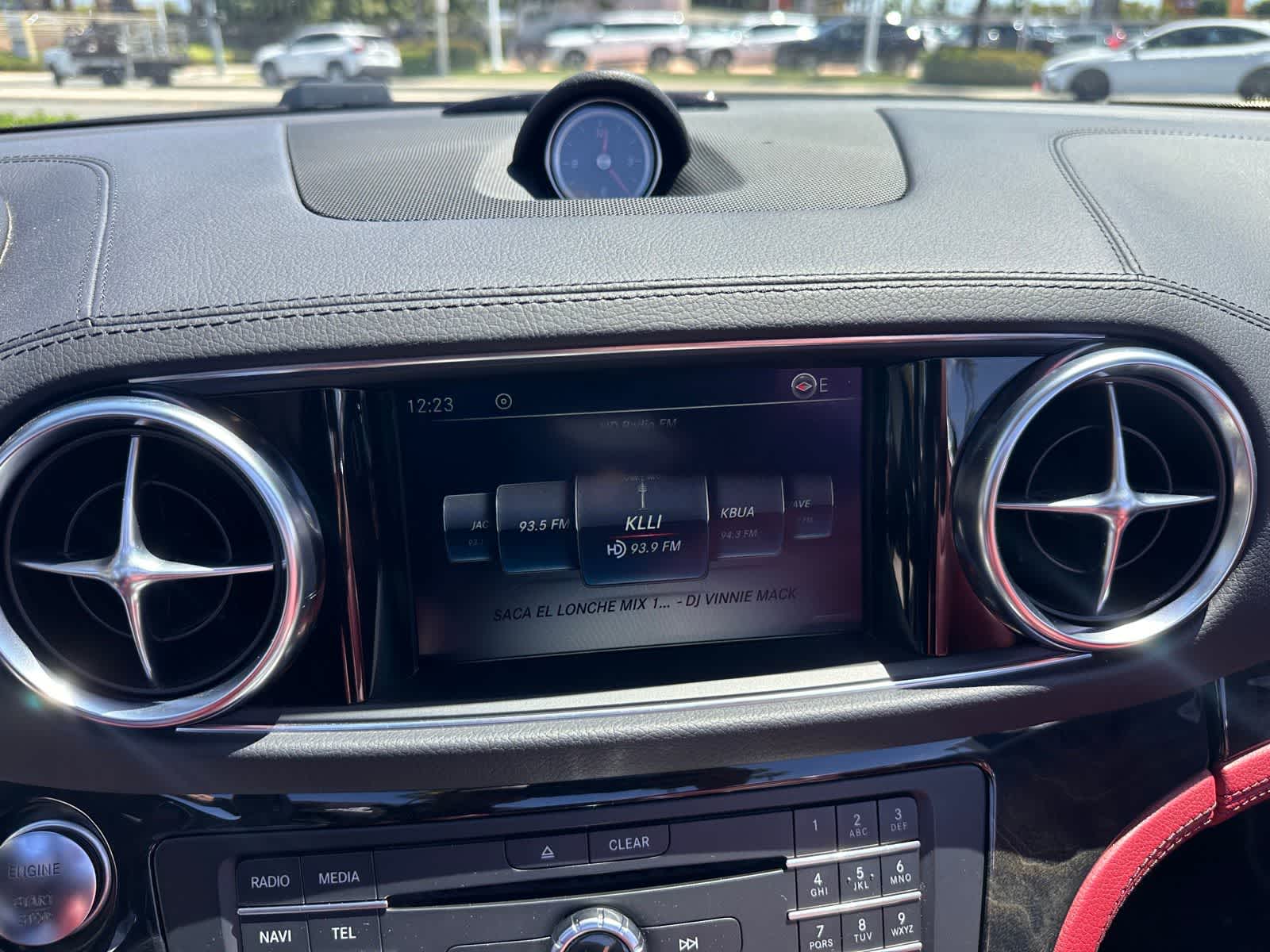 Thumbnail: 2018 Mercedes-Benz SL-Class - 15