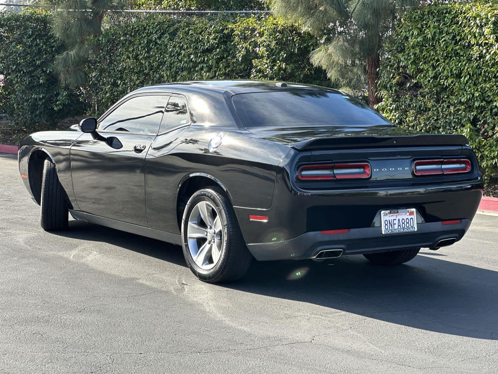 Thumbnail: 2018 Dodge Challenger - 4