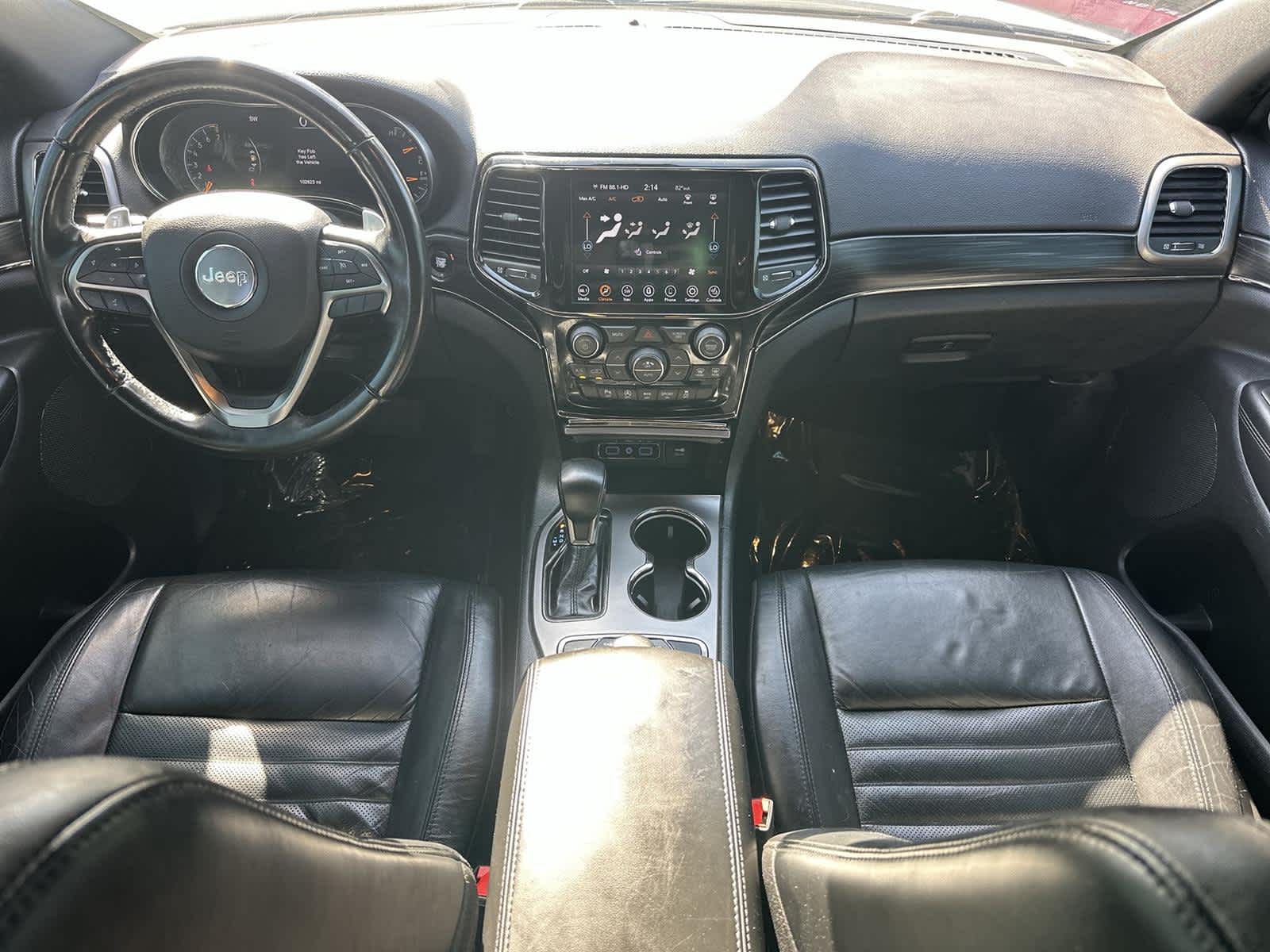 Thumbnail: 2020 Jeep Grand Cherokee - 10