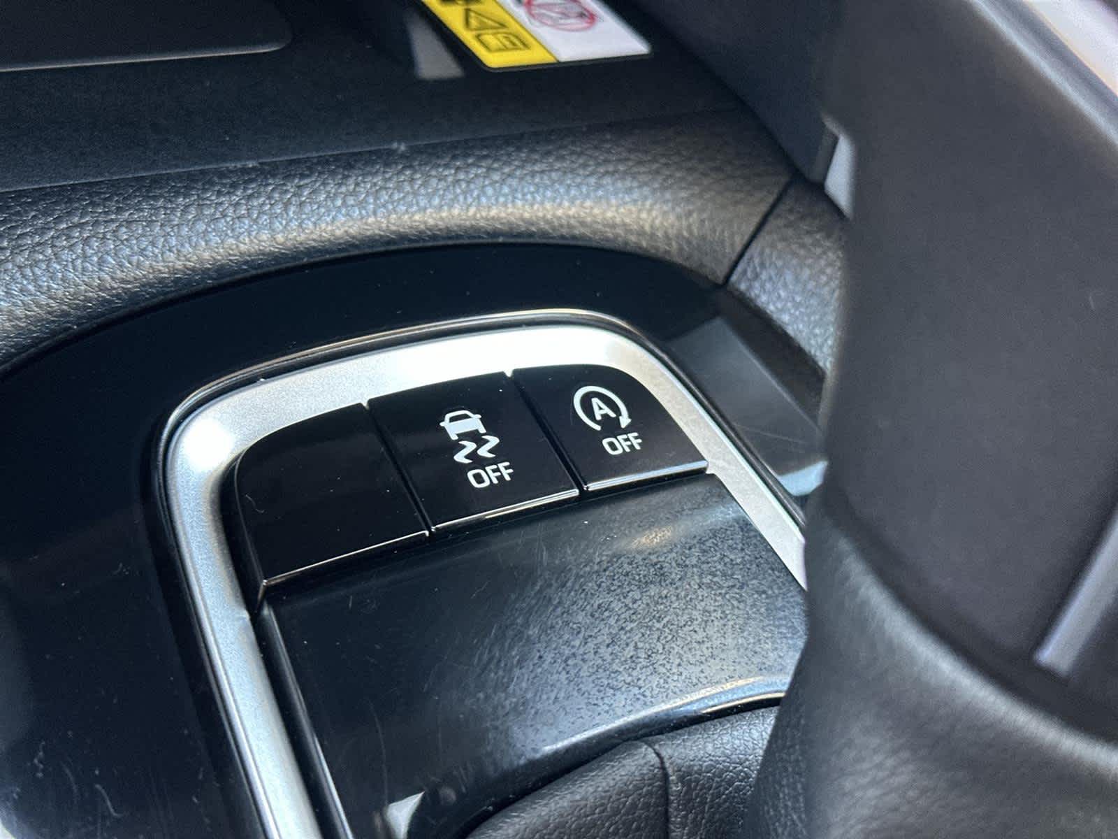 Thumbnail: 2023 Toyota Corolla Cross - 27