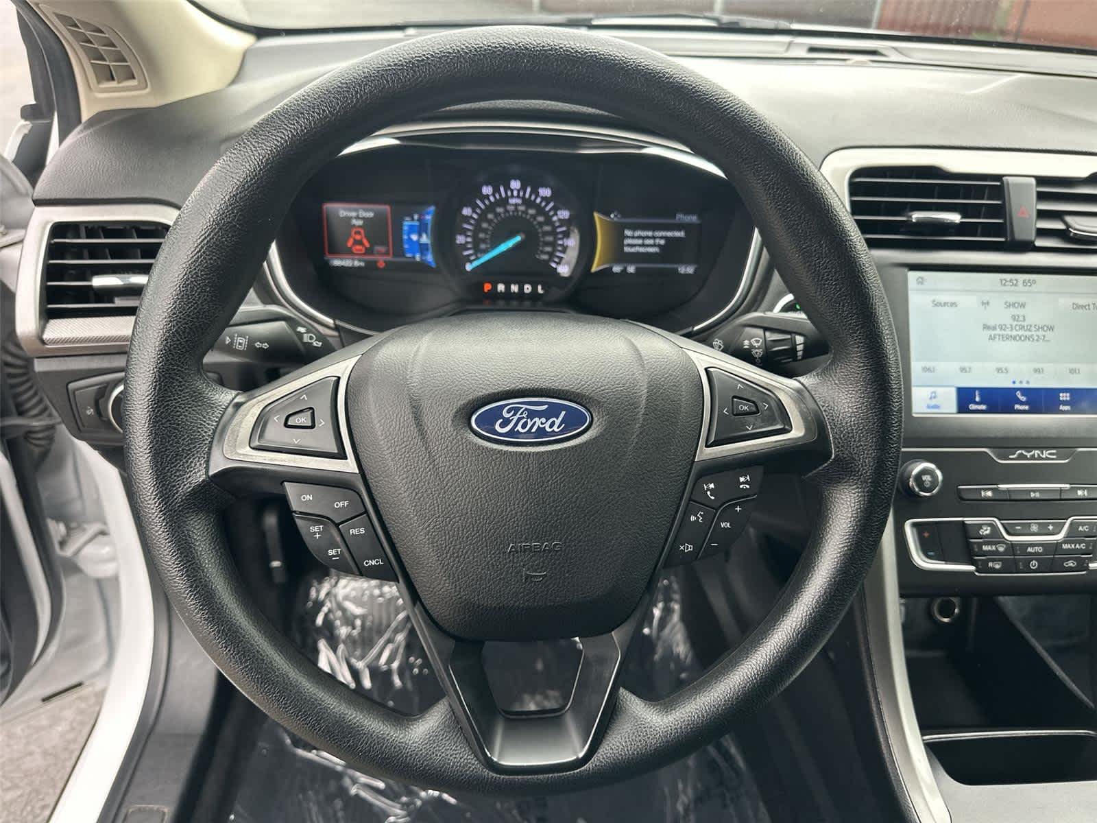 Thumbnail: 2020 Ford Fusion - 16