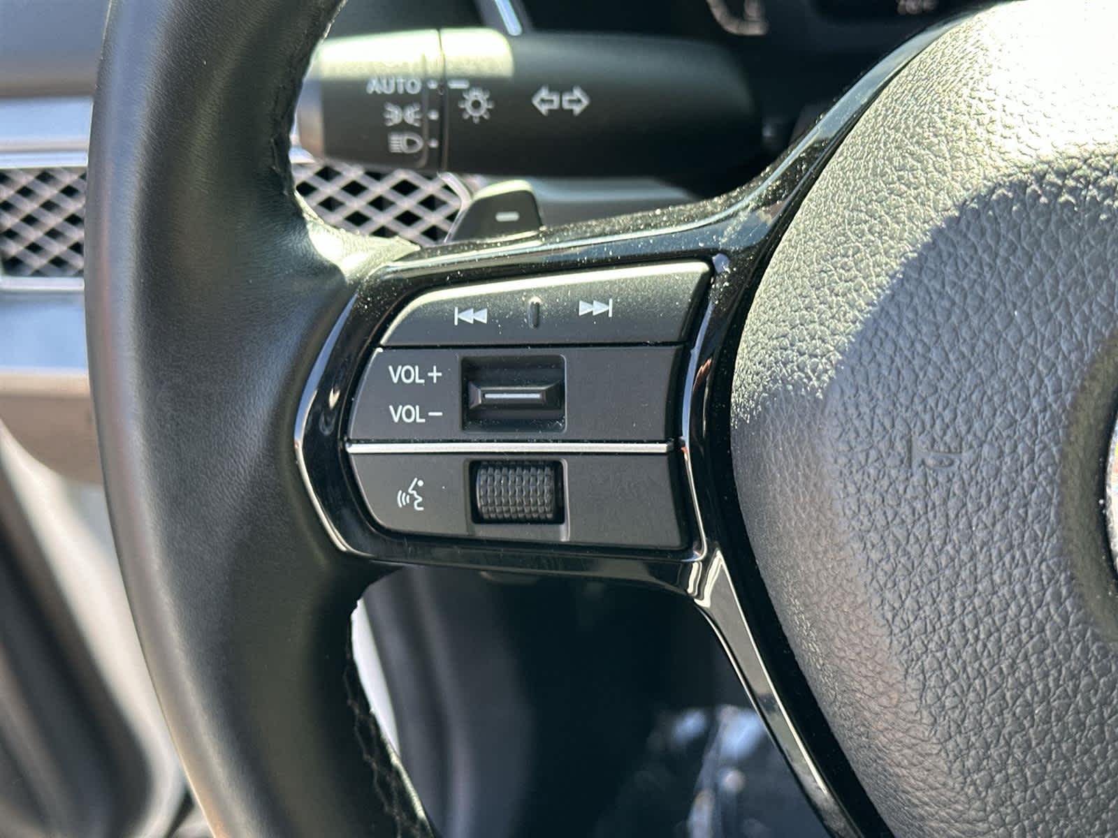 Thumbnail: 2023 Acura Integra - 23