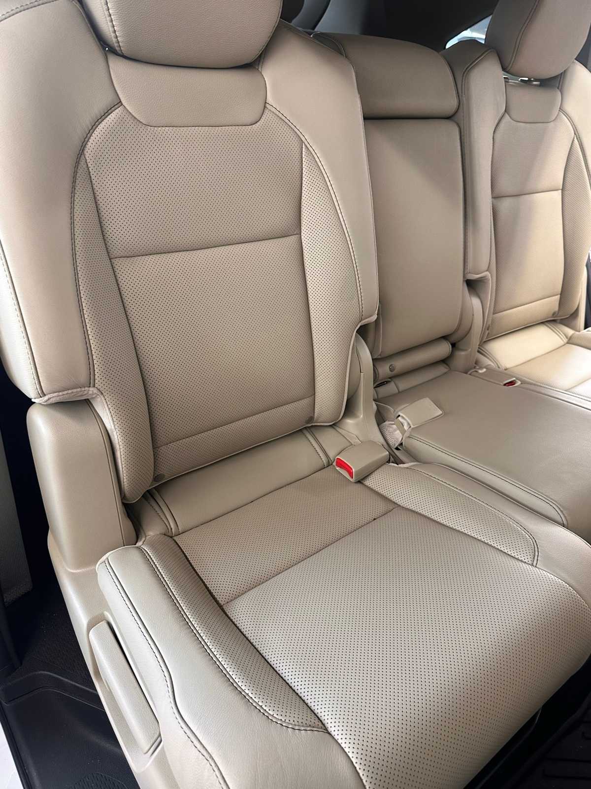 Thumbnail: 2020 Acura MDX - 13