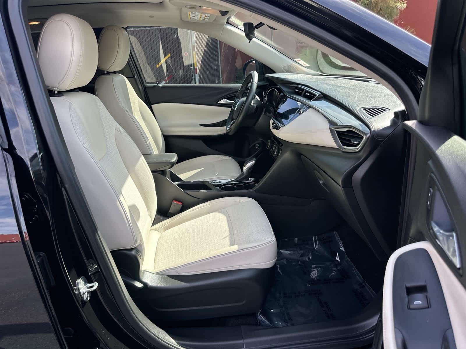 Thumbnail: 2020 Buick Encore GX - 14