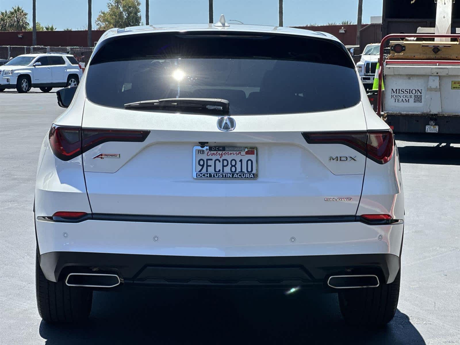 Thumbnail: 2023 Acura MDX - 5