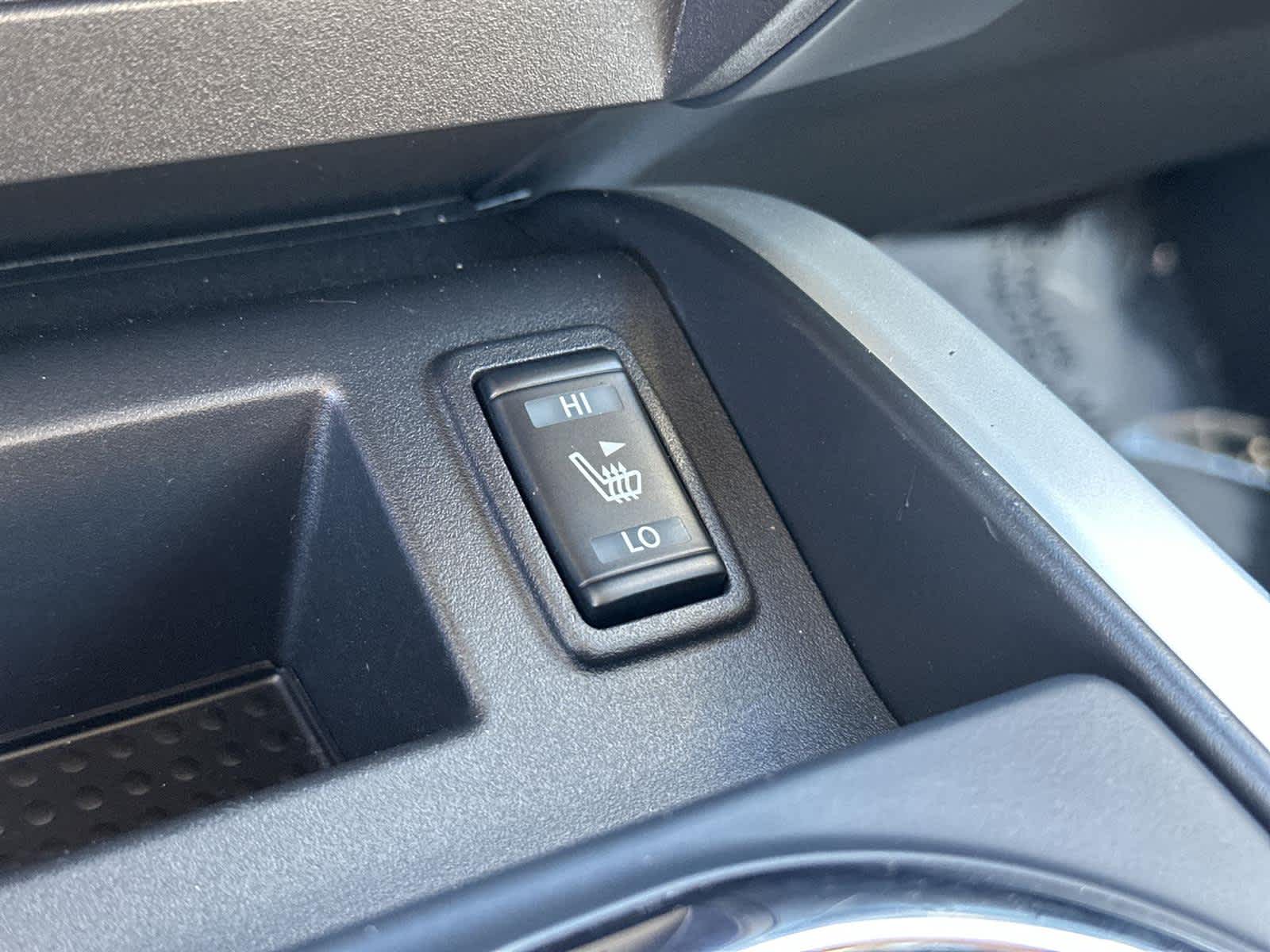 Thumbnail: 2024 Nissan Titan - 25