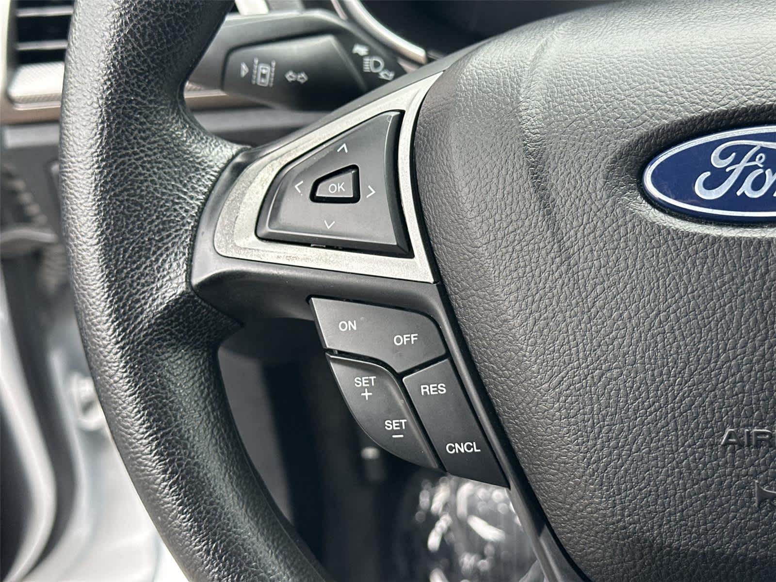 Thumbnail: 2020 Ford Fusion - 24