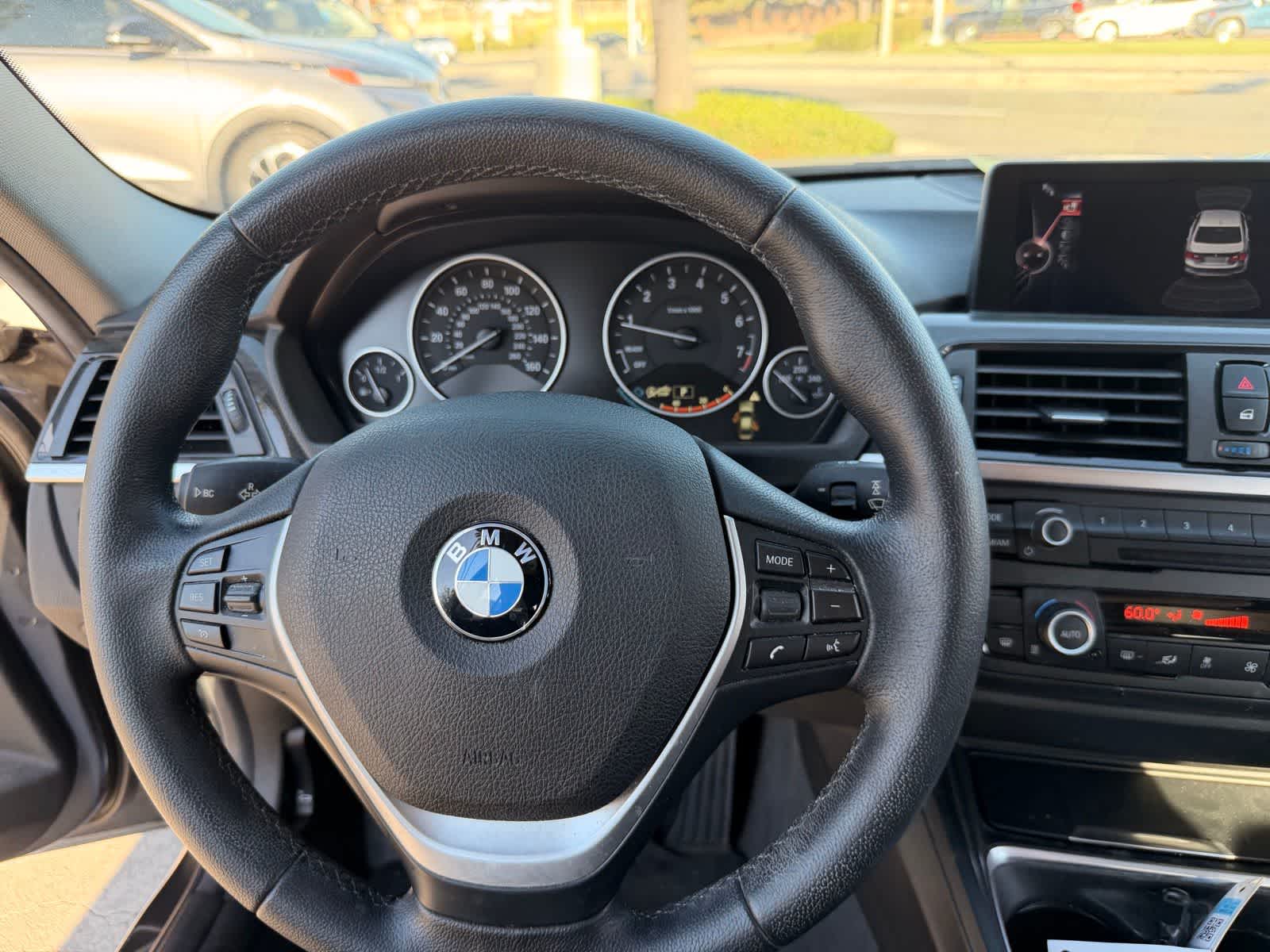 Thumbnail: 2015 BMW 3 Series - 17