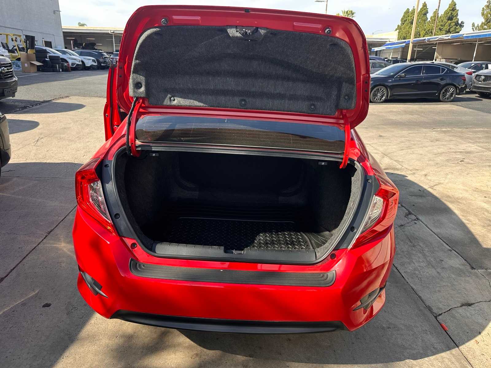 Thumbnail: 2016 Honda Civic - 10