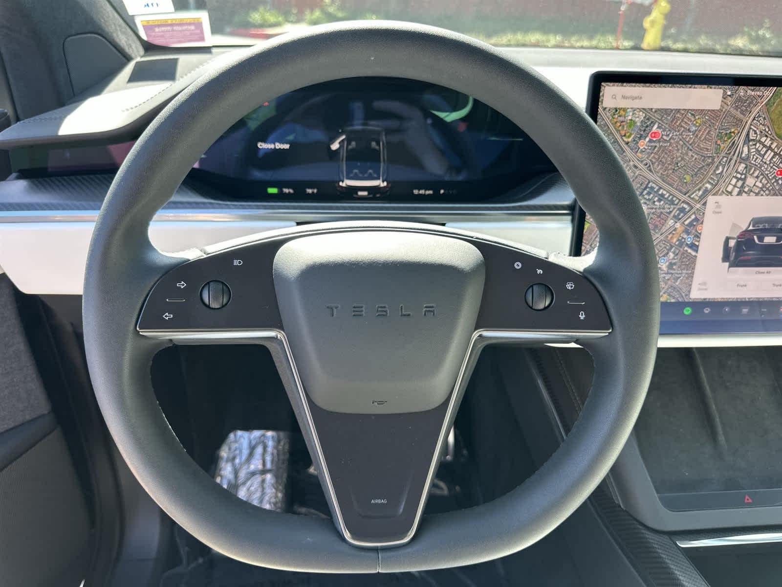 Thumbnail: 2026 Tesla Model X - 15