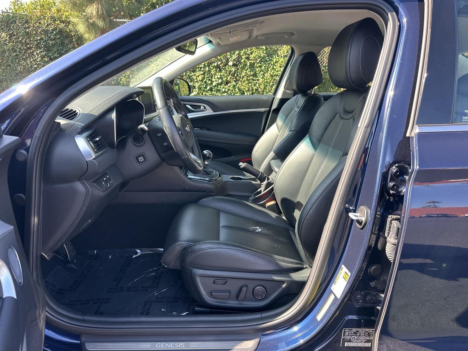 Thumbnail: 2019 Genesis G70 - 11