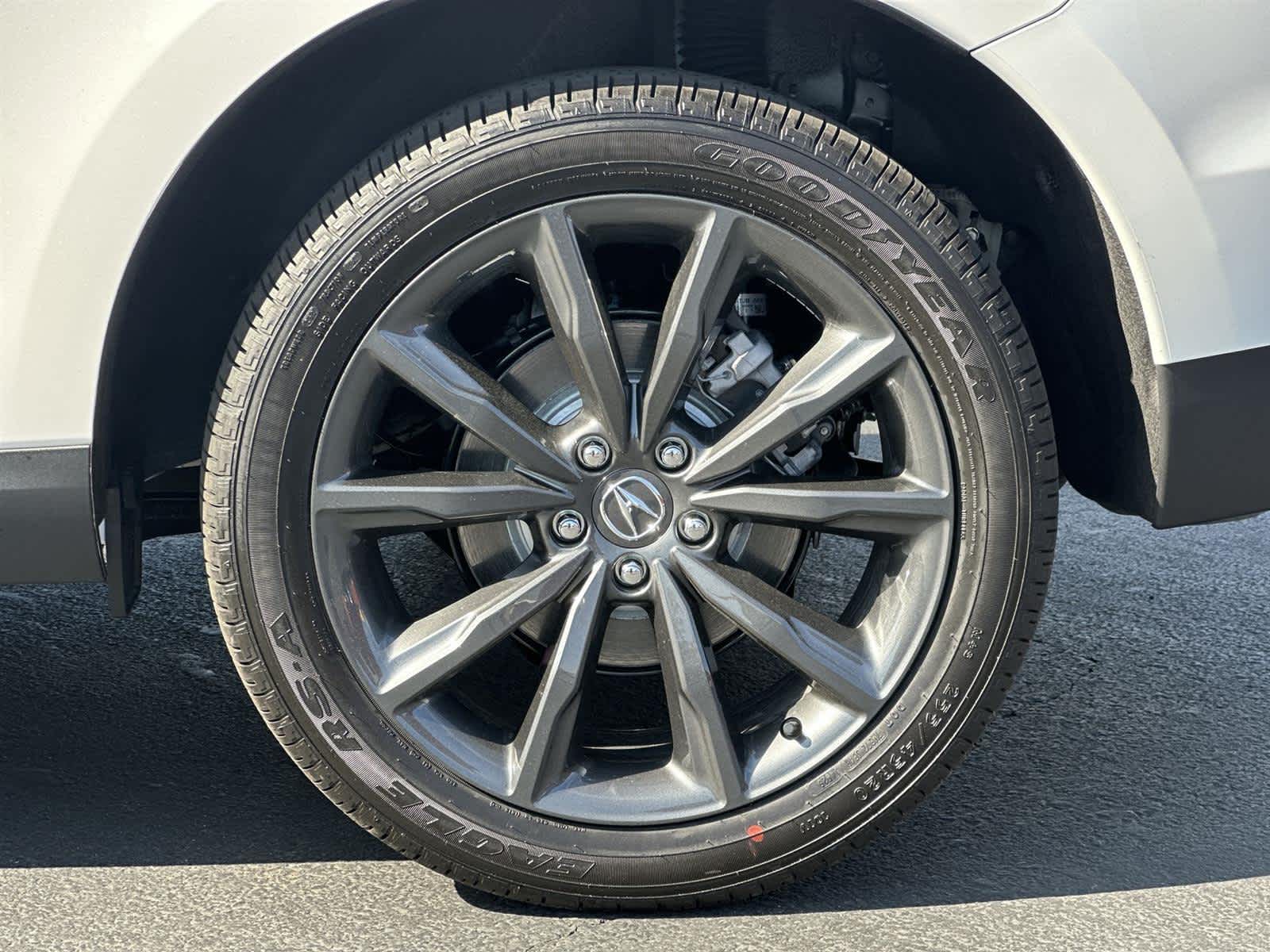 Thumbnail: 2026 Acura RDX - 8