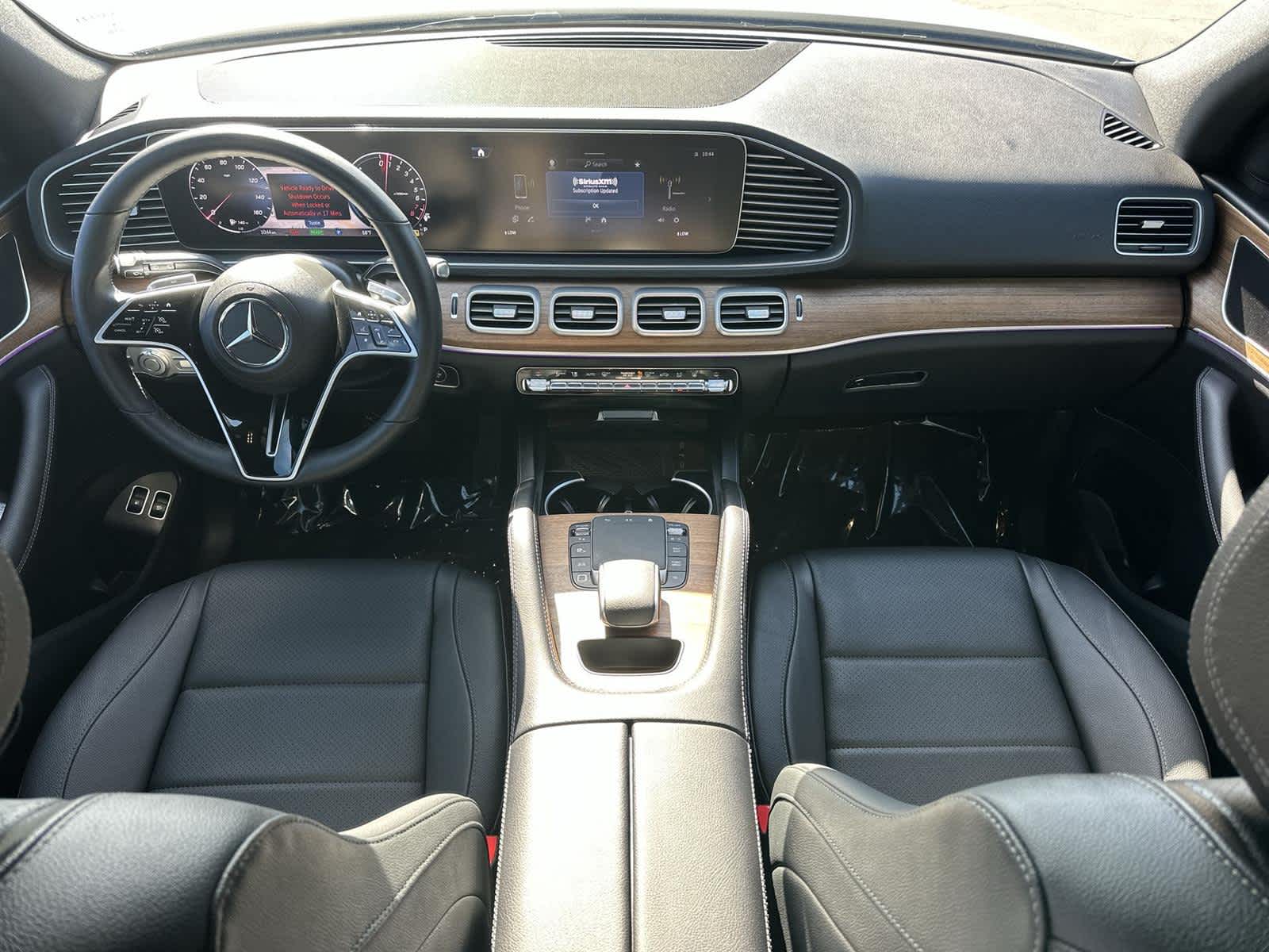 Thumbnail: 2025 Mercedes-Benz GLE - 10