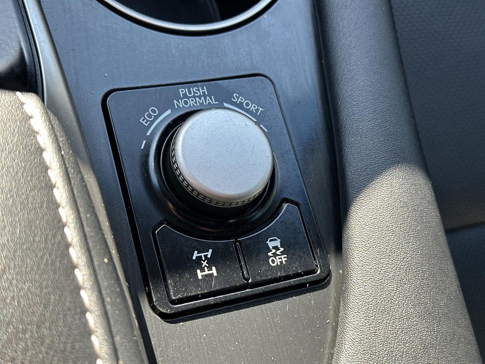 Thumbnail: 2019 Lexus RX - 26