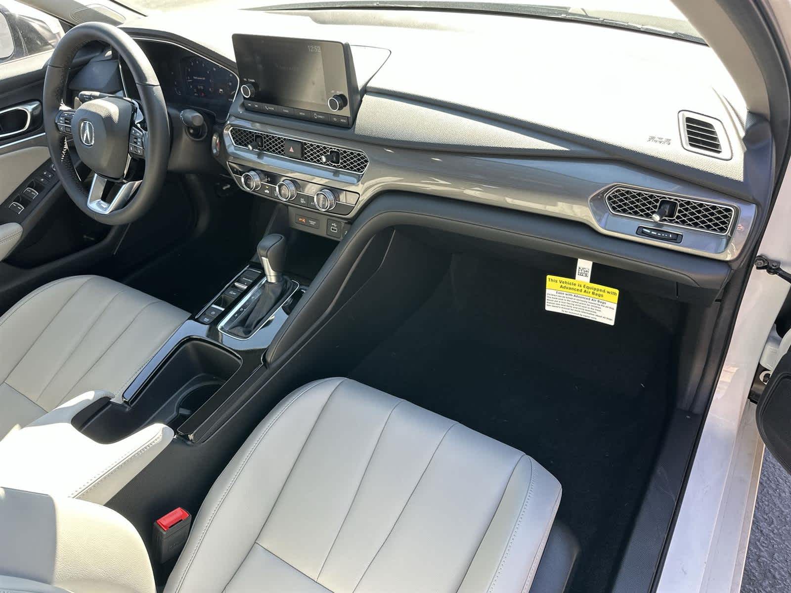 Thumbnail: 2025 Acura Integra - 12