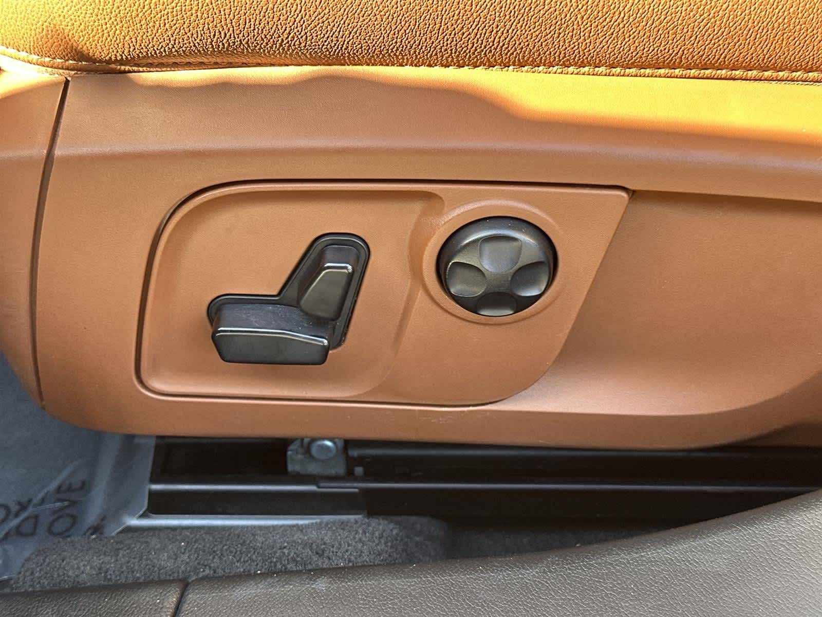 Thumbnail: 2019 Maserati Ghibli - 23