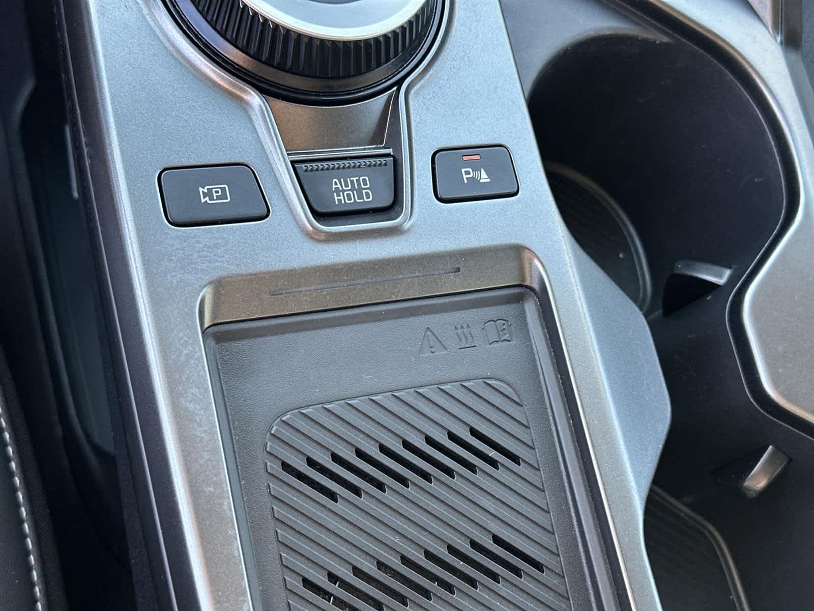 Thumbnail: 2022 Kia EV6 - 28