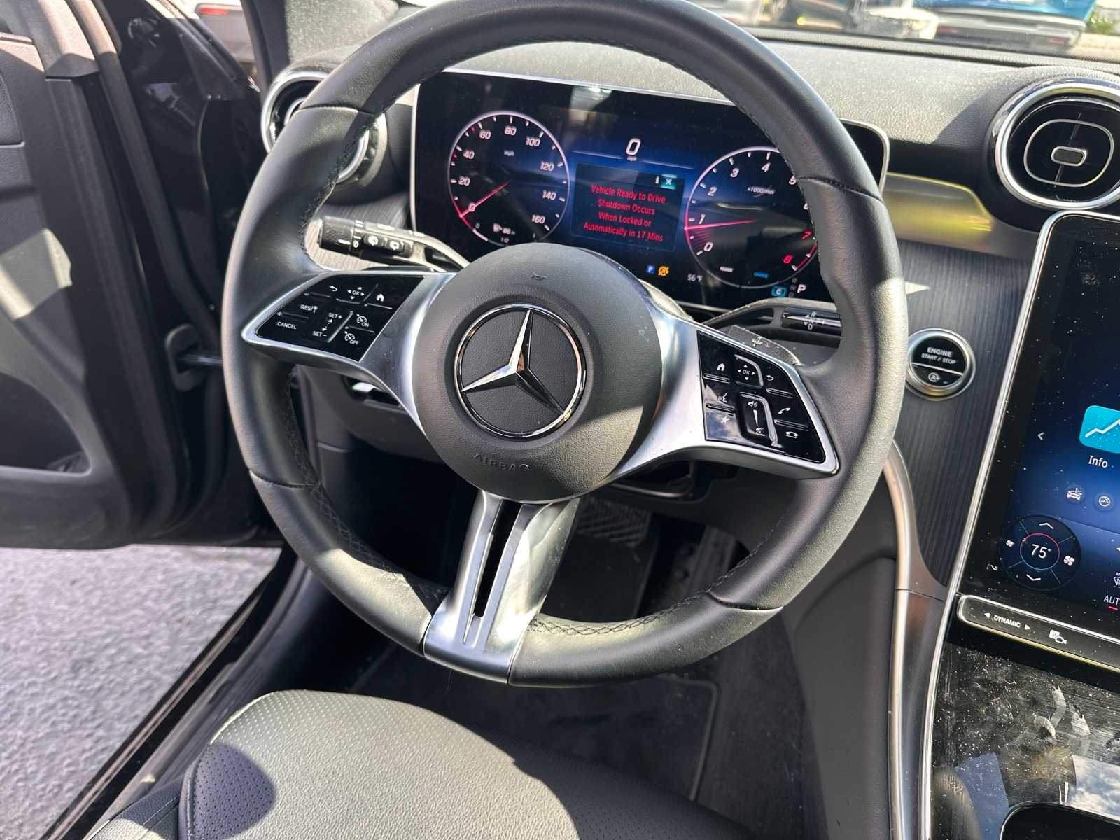 Thumbnail: 2025 Mercedes-Benz GLC - 18