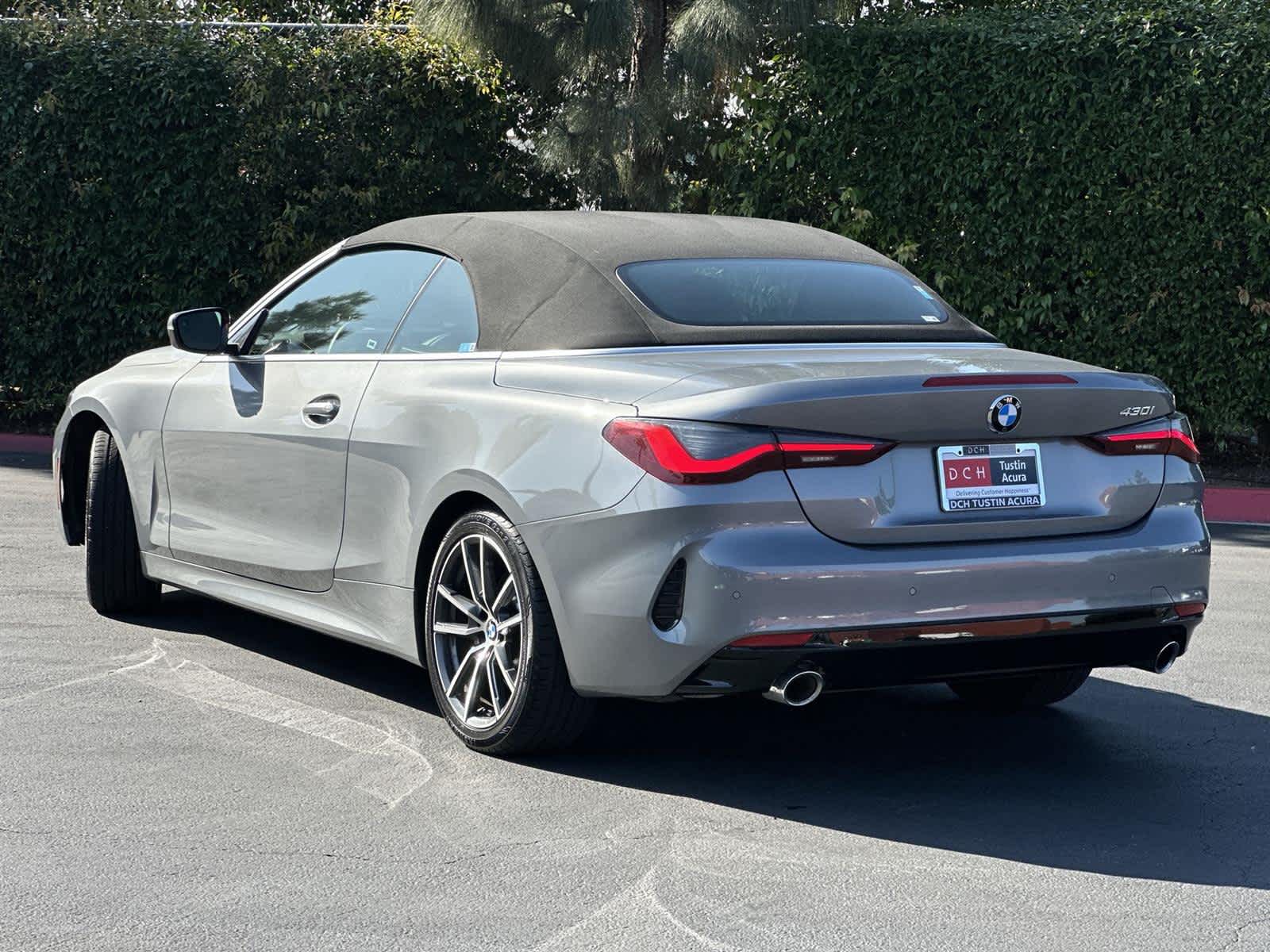 Thumbnail: 2025 BMW 4 Series - 4