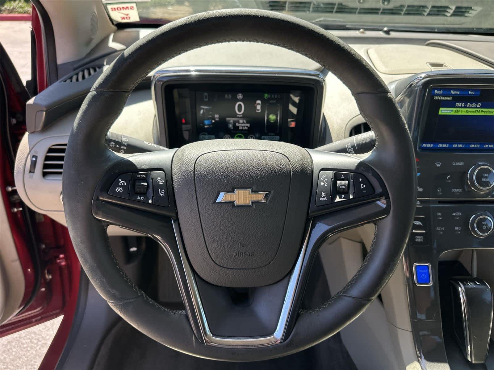 Thumbnail: 2013 Chevrolet Volt - 16
